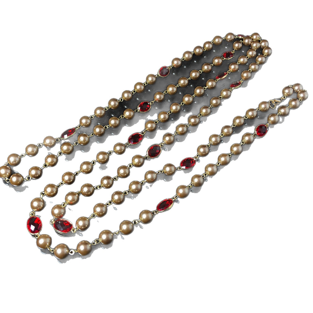 European and American style necklace, vintage pearl, red, handmade, glass and copper material, long necklace, sweater chain, small fragrance-inspired jewelry design