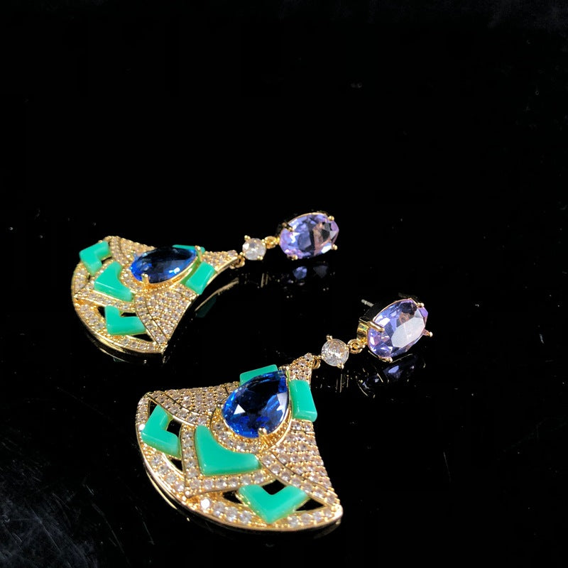 Cross-border new light blue fan necklace and earring set, gold-plated, heavy-duty, European and American style, elegant copper jewelry with zircon inlays