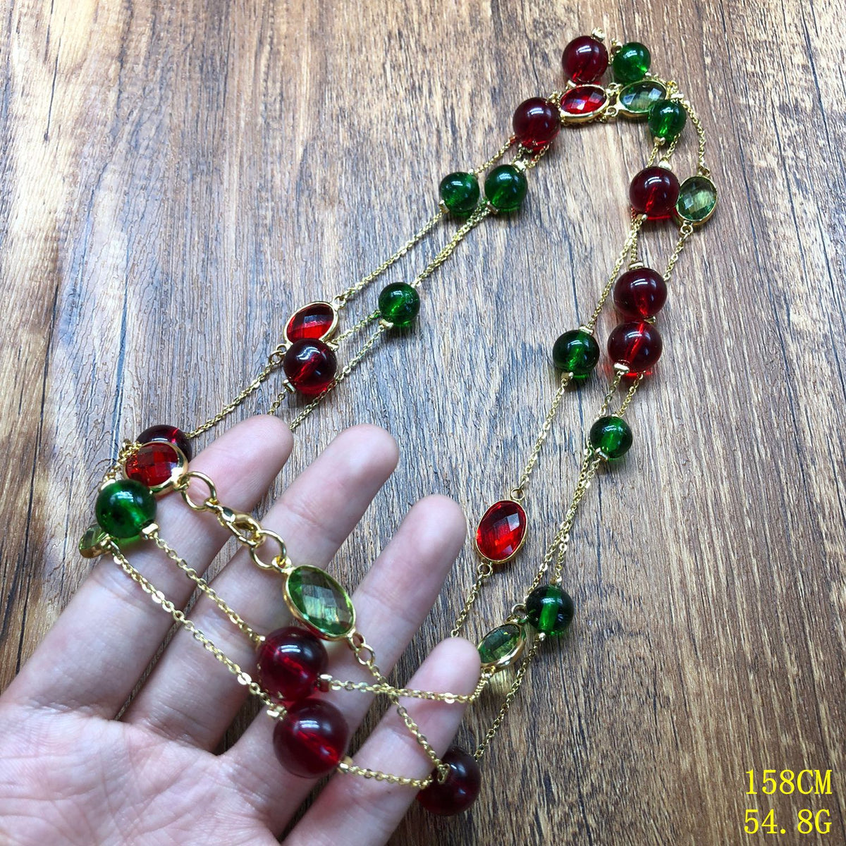 Usedvin'tageDouble-sided, double-layered, red and green glazed, transparent geometric circular necklace with hollow floral design, suitable for sweaters