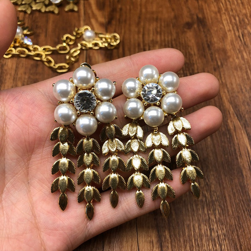 vintageVintage Heavy Industry Jewelry Pearl Turquoise Gemstone Inlaid Wheat Ear Tassel Necklace Earrings and Ear Clips Set