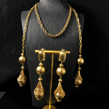 Retro-style, minimalist gold-plated gourd pendant, elegant necklace and earring set, versatile jewelry, gold-plated