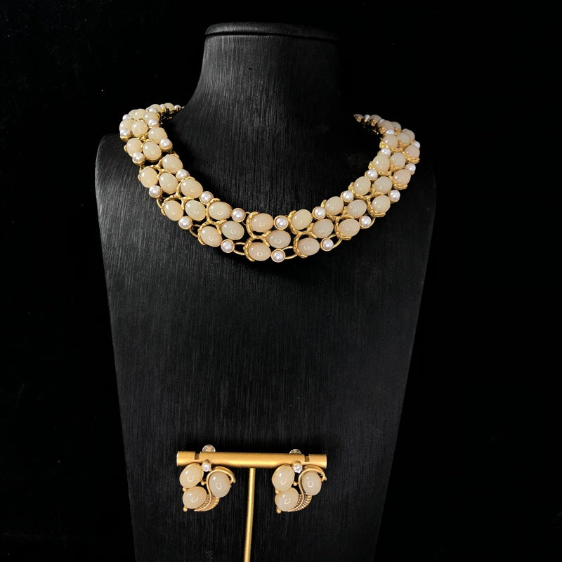 Vintage-style, heavy-duty, versatile, antique gold and white jewelry=Jelly resin pearl-inlaid necklace and earring set